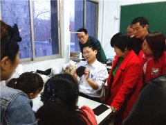 窗帘培训学校：什么是窗帘软装饰